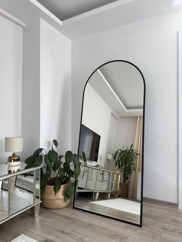 Grote Ovale Spiegel 180x80 cm – Stijlvol & Modern Design beschikbaar voor biedingen