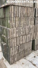 220m2 grijs dikke betontegels 30x30x6cm bestrating, Bij dit gebruikte product niet meer te achterhalen., Gebruikt, Verzenden, Bij dit gebruikte product niet meer te achterhalen.