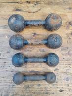 * set halters; set van 4 gietijzeren halters, totaal 10 kg, Antiek en Kunst, Ophalen