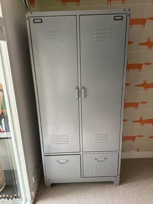 VTwonen lockerkast metaal / zilvergrijs, Huis en Inrichting, Kasten | Lockerkasten, Zo goed als nieuw, Ophalen