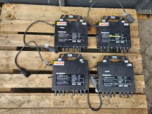:APsystems QS1-SH Microinverter 1500W – 4x ingang – 1-fase, Hobby en Vrije tijd, Elektronica-componenten, Gebruikt, Ophalen of Verzenden