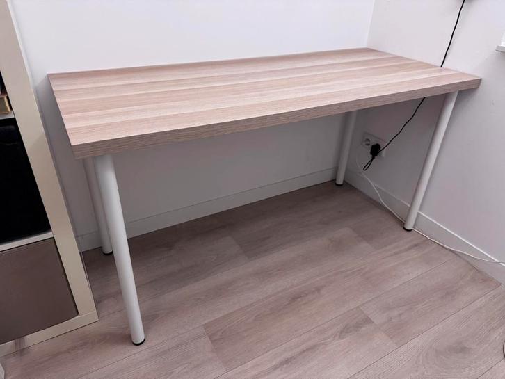 Ikea Lagkapten bureau/tafel, Huis en Inrichting, Bureaus, Zo goed als nieuw, Bureau, Ophalen
