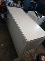 Gevraagd overbodige vriezer mag defect zijn gratis opgehaald, Witgoed en Apparatuur, Vriezers en Diepvrieskisten, Ophalen of Verzenden