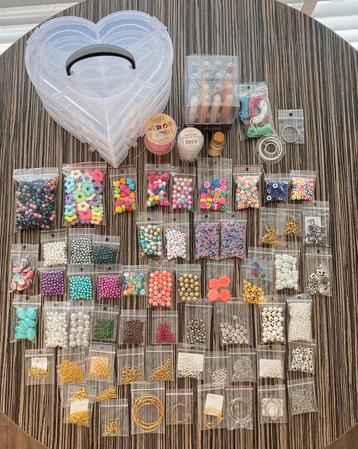 Kralen + materialen - DIY sieraden maken  beschikbaar voor biedingen
