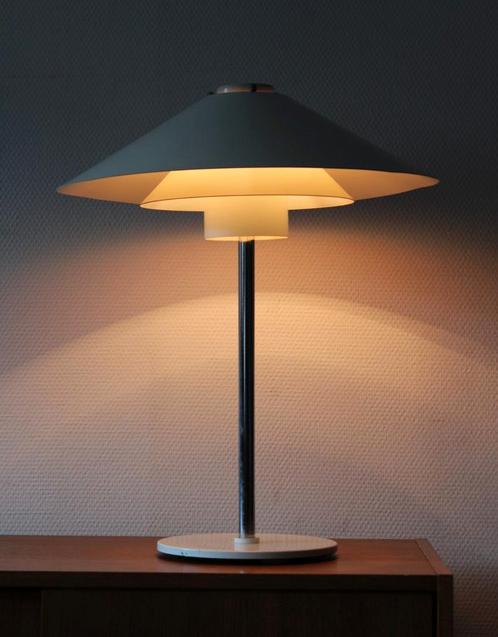Vintage Deense tafellamp, Christian Hvidt voor Nordisk Solar, Huis en Inrichting, Lampen | Tafellampen, Zo goed als nieuw, 50 tot 75 cm