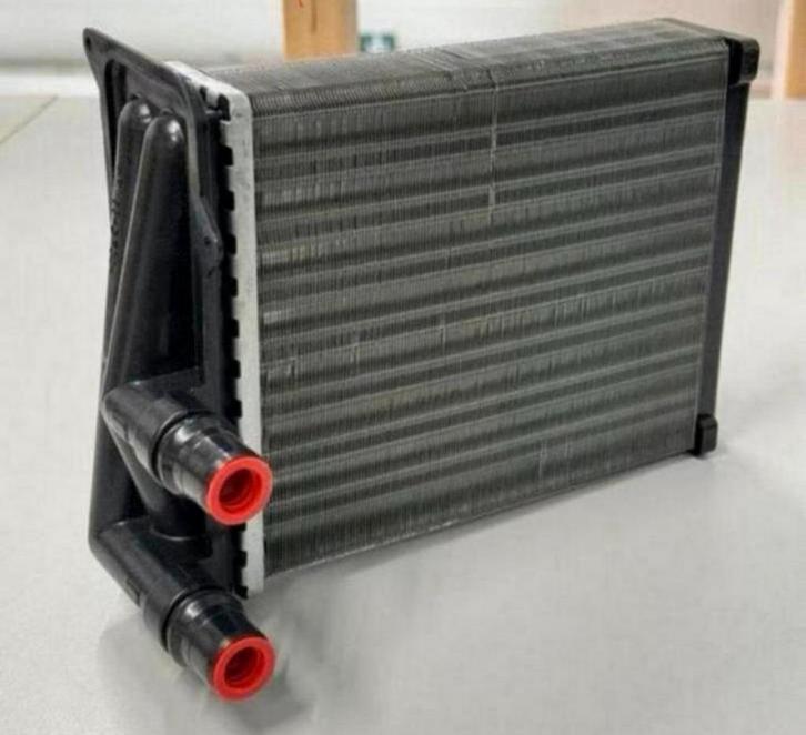 Kachelradiateur, interieurverwarming Nissan opel renault, Auto diversen, Overige Auto diversen, Ophalen of Verzenden