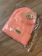 UGG muts roze, Kleding | Heren, Mutsen, Sjaals en Handschoenen, Ophalen of Verzenden, Zo goed als nieuw, Overige maten, Muts