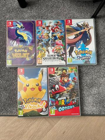 Nintendo switch + 5 leuke spellen beschikbaar voor biedingen