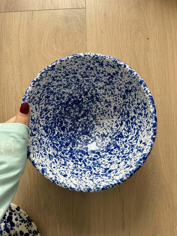 Mooie blauw-witte fruitschaal, Huis en Inrichting, Woonaccessoires | Schalen en Manden, Zo goed als nieuw, Schaal, Rond, Porselein of Keramiek