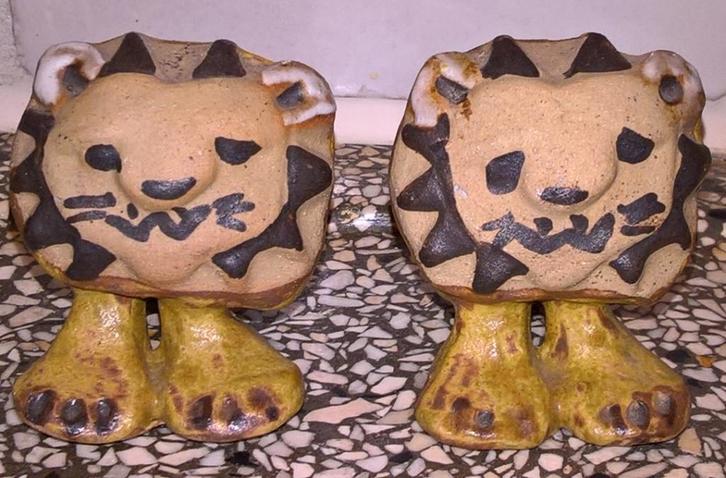 VintageTremar UK Liskeard Cornwall Lion beeldje 1960 PPSTK, Antiek en Kunst, Curiosa en Brocante, Verzenden