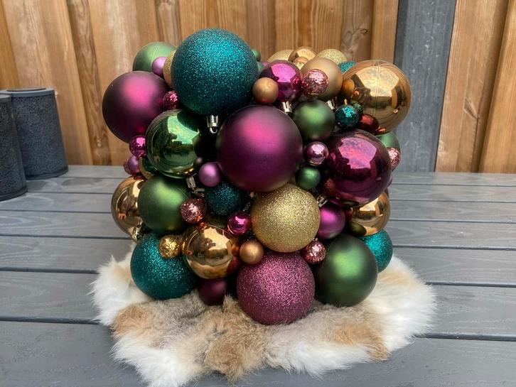 Decoratieve kerstballenvaas – feestelijke kerstdecoratie, Diversen, Kerst, Ophalen of Verzenden