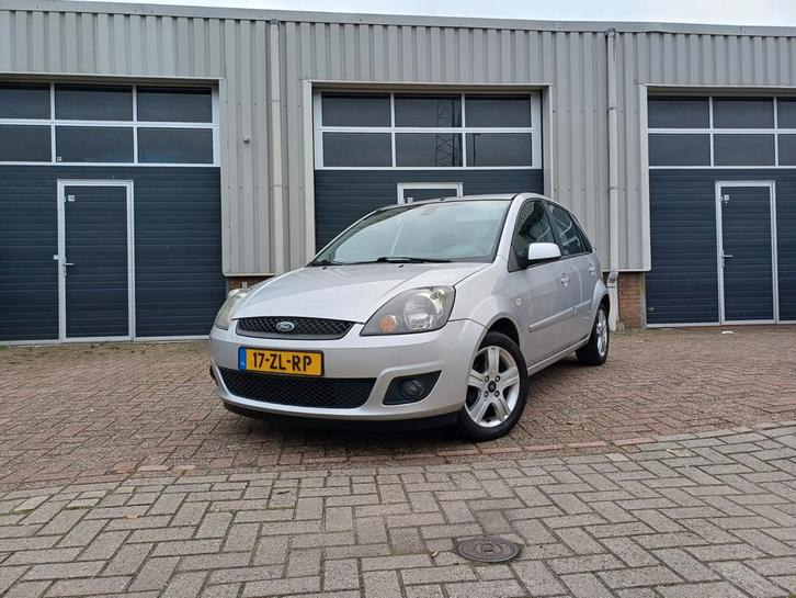 Ford Fiësta 1.3 8V 5DR 2008 Grijs, Auto's, Ford, Particulier, Fiësta, ABS, Airbags, Airconditioning, Elektrische buitenspiegels
