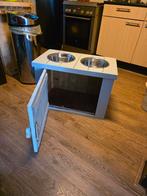 Voerbak hond, Ophalen