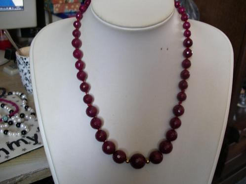 Een mooie facet geslepen Echte Robijn edelstenen ketting, Sieraden, Tassen en Uiterlijk, Antieke sieraden, Ketting, Zilver, Verguld