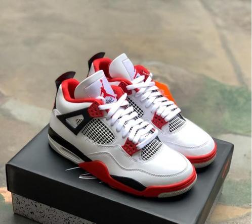 Jordan Air Jordan 4 fire red lightweight woven mid-top retro, Sport en Fitness, Basketbal, Nieuw, Schoenen, Ophalen of Verzenden