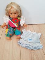 Vintage Zapf pop jaren 80. Met extra kleding en maakt geluid, Kinderen en Baby's, Speelgoed | Poppen, Overige typen, Ophalen of Verzenden