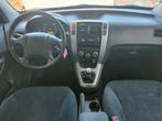 Hyundai Tucson 2.0i Dynamic, Auto's, Hyundai, 4 cilinders, Startonderbreker, Zwart, Origineel Nederlands