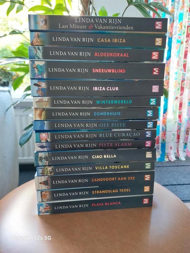 Linda van Rijn - 15 Literaire Thrillers, Boeken, Thrillers, Ophalen of Verzenden