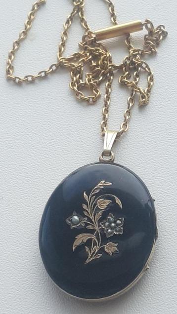 Antiek gouden ketting met medaillon 14 karaats beschikbaar voor biedingen