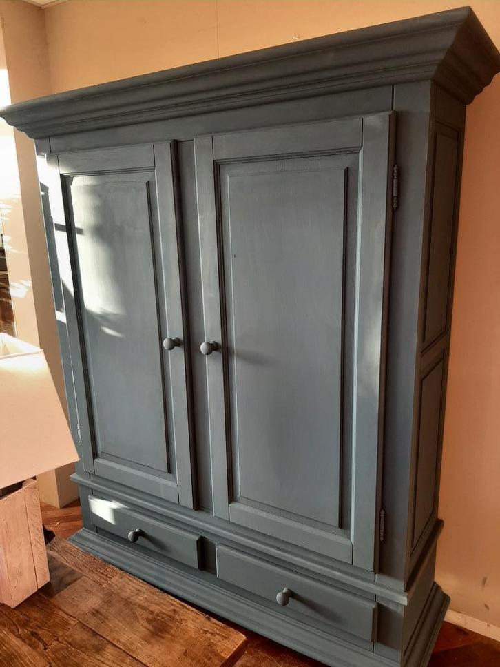 Prachtige Royal Blue kussenkast eikenhout, Huis en Inrichting, Kasten | Wandmeubels, Zo goed als nieuw, 150 tot 200 cm, 150 tot 200 cm