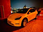 Tesla Model Y 2023 Wit long range 4 wheel, Auto's, Tesla, Automaat, 258 pk, Wit, Origineel Nederlands