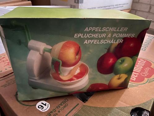 Splinternieuwe Appelschil machine appelschiller mandoline, Huis en Inrichting, Keuken | Keukenbenodigdheden, Nieuw, Ophalen of Verzenden
