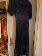 Antieke vintage jurk met kant, Antiek en Kunst, Antiek | Kleding en Accessoires, Ophalen of Verzenden