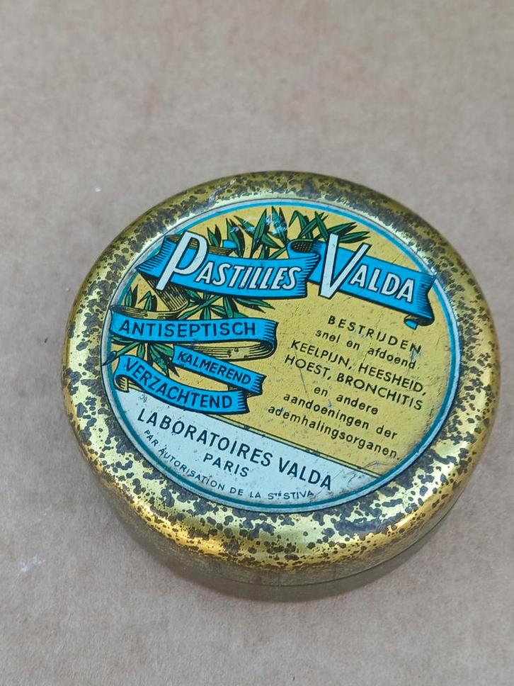 Vintage Valda Pastilles Blikje, Antiek en Kunst, Antiek | Overige Antiek, Ophalen of Verzenden