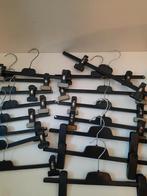 30 Broekhangers voor Volwassenen - ZGAN, Kleding | Dames, Kledinghangers, Ophalen of Verzenden, Zo goed als nieuw, Kunststof, Volwassenen