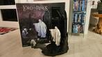 Lord Of The Rings WETA Sideshow Dioramas Gandalf vs Saruman!, Verzamelen, Lord of the Rings, Beeldje of Buste, Ophalen of Verzenden