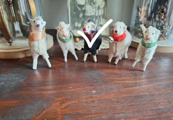 Oude Ertsgebergte Kerststal Schaapjes/Schaapje/Kerst beschikbaar voor biedingen