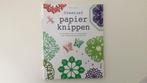 Akiko Murooka - Creatief papier knippen, Ophalen of Verzenden, Zo goed als nieuw, Akiko Murooka