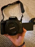 Canon EOS 700D met 18-55mm & 35mm lens, Ophalen, Gebruikt, Spiegelreflex, Canon