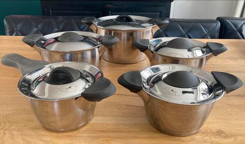 BK Q-Linair Classic Pannenset 5-delig, Huis en Inrichting, Keuken | Potten en Pannen, Pannenset, Rvs, Ophalen of Verzenden