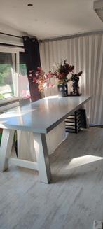 Gratis, Tafel , eettafel, werktafel, hobbytafel, 100 tot 150 cm, 200 cm of meer, Ophalen of Verzenden, Zo goed als nieuw