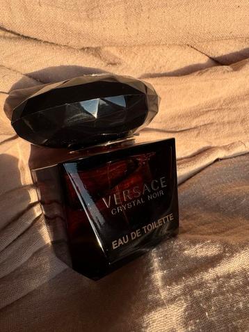 Versace Crystal Noir EDT 90ml Tester beschikbaar voor biedingen