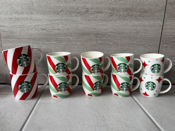 Starbucks (kerst)mokken - 10 stuks, Huis en Inrichting, Keuken | Servies, Zo goed als nieuw, Kop(pen) en/of Schotel(s), Overige stijlen
