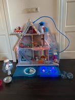 LOL winter chalet met large Doll en meer!!!, Kinderen en Baby's, Ophalen of Verzenden, Zo goed als nieuw, Poppenhuis