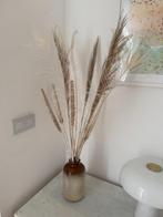 Keramische vaas met gedroogd gras, riet en veren, Huis en Inrichting, Woonaccessoires | Vazen, Ophalen, Overige kleuren, Aardewerk of Porselein