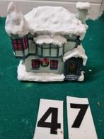 kersthuisje porselein [b47], Diversen, Kerst, Ophalen of Verzenden