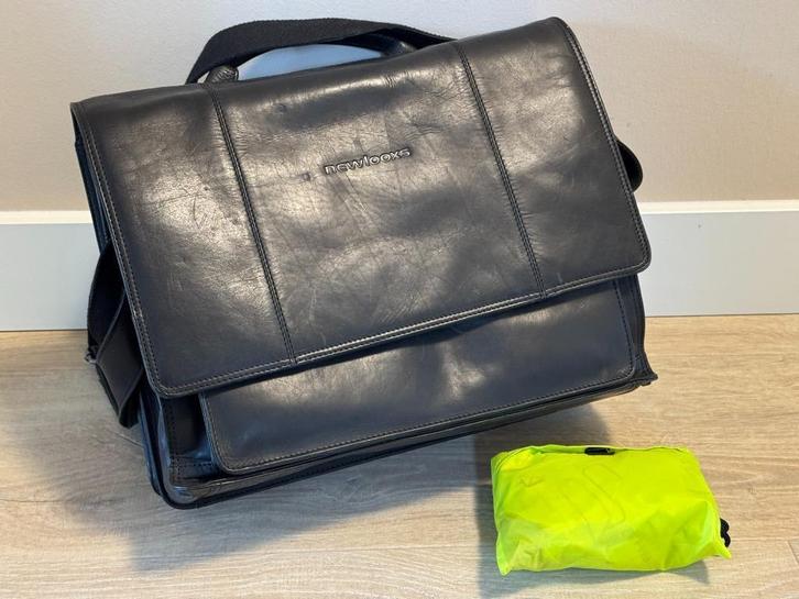 Lederen laptoptas/fietstas van New Looxs, Fietsen en Brommers, Fietsaccessoires | Fietstassen, Zo goed als nieuw, Ophalen of Verzenden