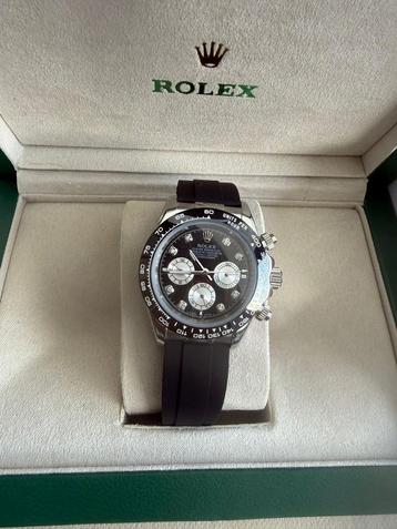 Daytona rubber strap daimonds beschikbaar voor biedingen