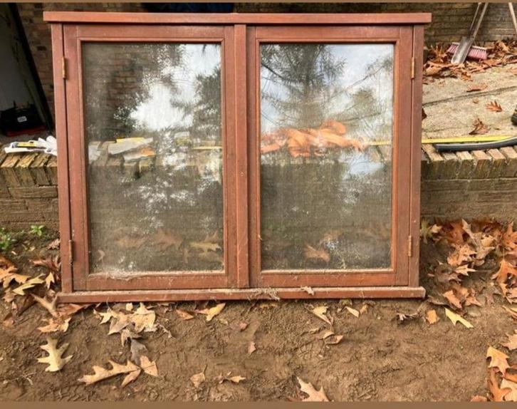 2x Hardhouten raam met kozijn dubbel glas, Doe-het-zelf en Verbouw, Kozijnen en Schuifpuien, Raamkozijn, Hout, 75 tot 150 cm, 75 tot 150 cm