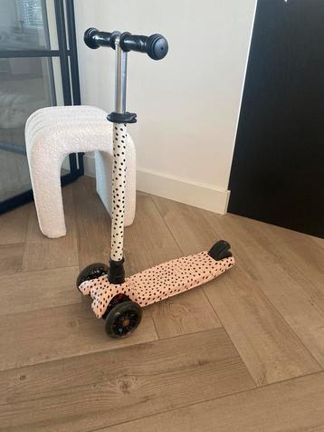 Van Pauline step roze dots 3 wielen beschikbaar voor biedingen