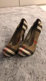 Burberry Pumps - maat 37/38/39, Pumps, Beige, Ophalen of Verzenden, Zo goed als nieuw