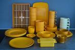 Mepal retro geel buiten servies borden bekers kopjes etc etc, Overige materialen, Gebruikt, Ophalen of Verzenden, Bord(en)