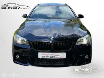 Glanzend zwarte nieren voor BMW 5 serie F10 en F11 NIEUW! beschikbaar voor biedingen