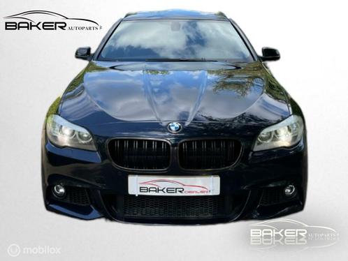 Glanzend zwarte nieren voor BMW 5 serie F10 en F11 NIEUW!, Auto-onderdelen, Carrosserie en Plaatwerk, BMW, Gebruikt, Ophalen of Verzenden
