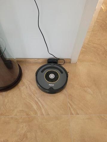 irobot Roomba 651 robot stofzuiger  beschikbaar voor biedingen