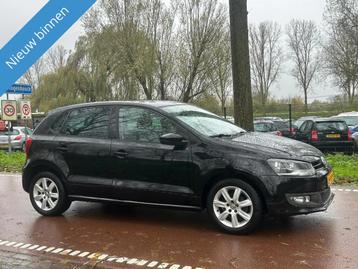 Volkswagen Polo 1.2 TSI Highline CLIMA!AUTOMAAT!5DEURS! beschikbaar voor biedingen